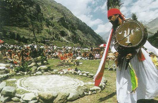 szamanizm nepalsko himalajski bhola 6